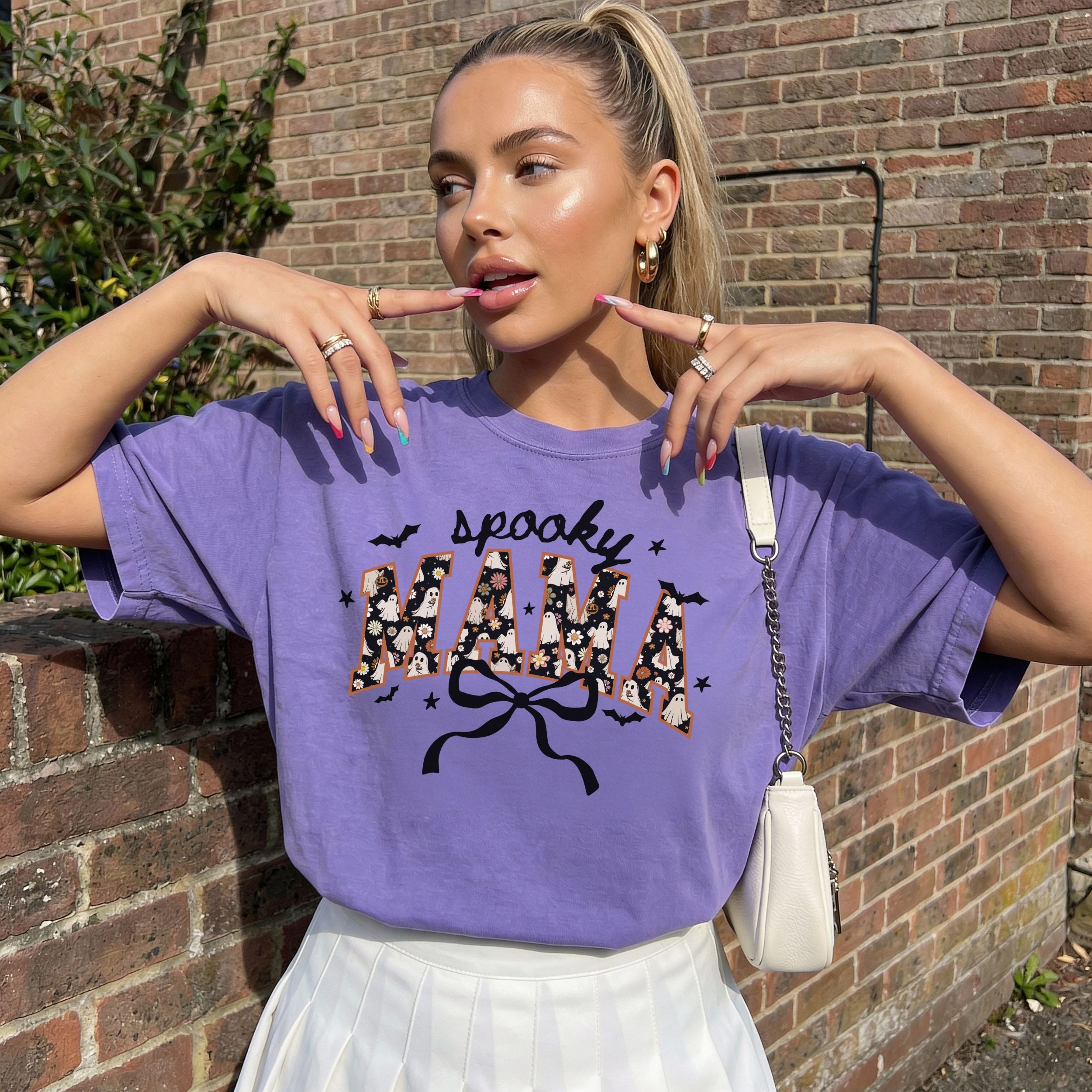 Spooky Mama Tee